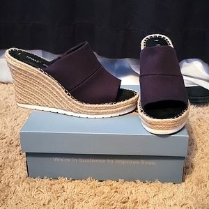 TOMS Slide Wedges